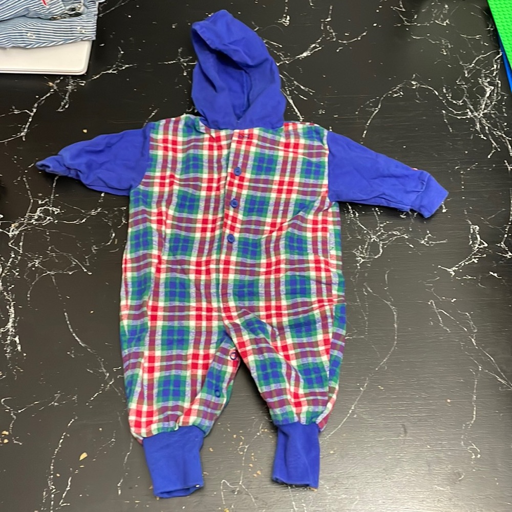 Baby bgosh vintage flannel onsie 6/9m